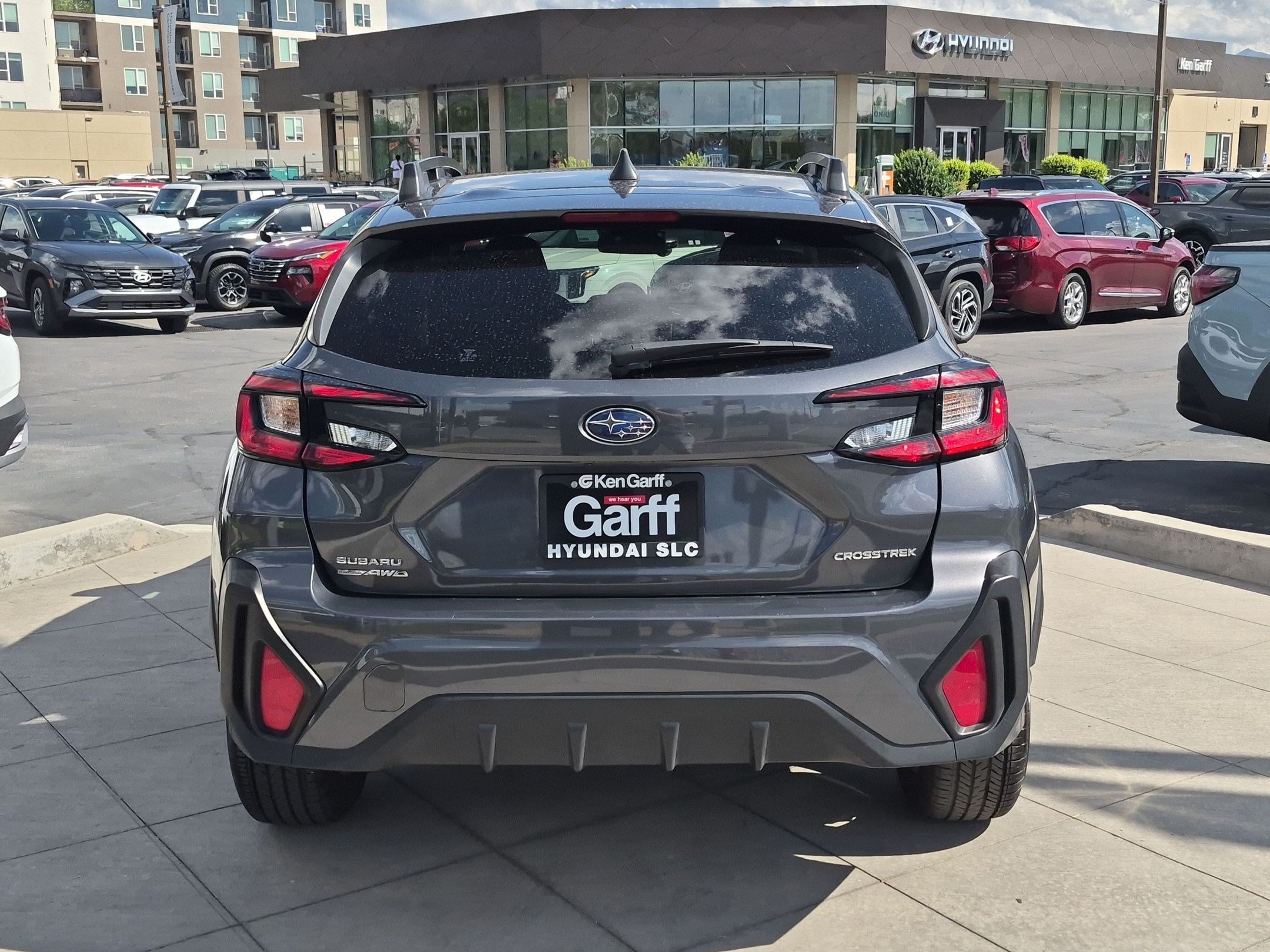 Used 2025 Subaru Crosstrek 2.5i Premium AWD/4WD image 5