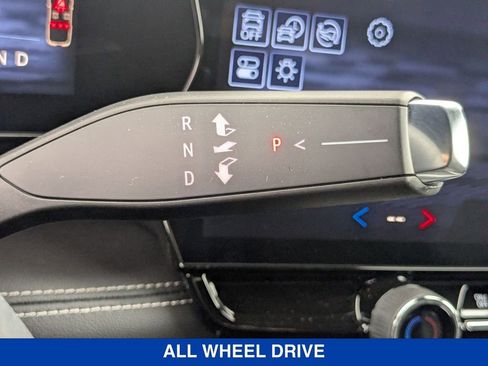 New 2025 Chevrolet Blazer EV LT AWD/4WD image 23