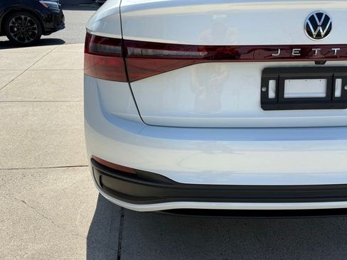 New 2026 Volkswagen Jetta Sport FWD image 15