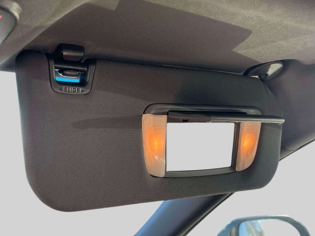 Certified 2022 Toyota Avalon XLE w/ Moonroof Package FWD image 29