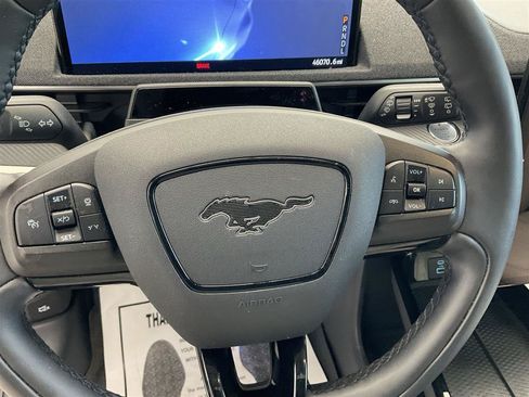 Used 2022 Ford Mustang Mach-E Premium AWD/4WD image 27
