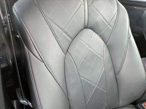 Used 2021 Toyota Highlander Platinum AWD/4WD image 21
