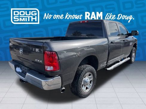 Used 2018 RAM 2500 Tradesman w/ Chrome Appearance Group image 5