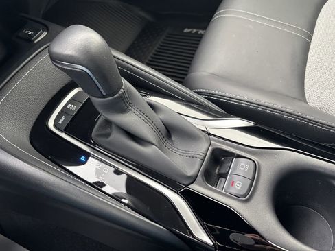 Used 2022 Toyota Corolla XSE image 30