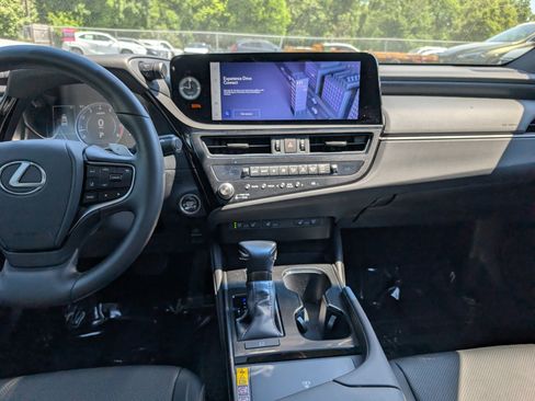 Certified 2025 Lexus ES 350 w/ Premium Package FWD image 18