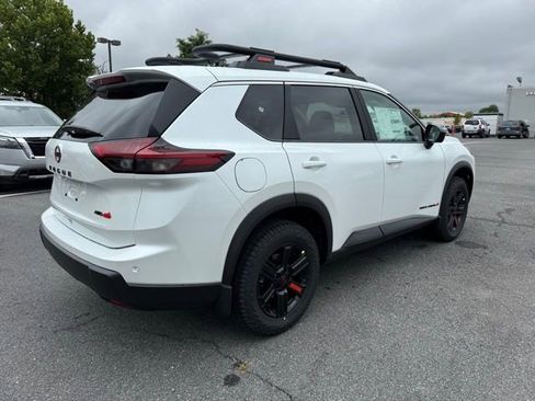 New 2026 Nissan Rogue SV image 5