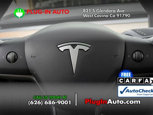 Used 2020 Tesla Model Y Long Range image 18
