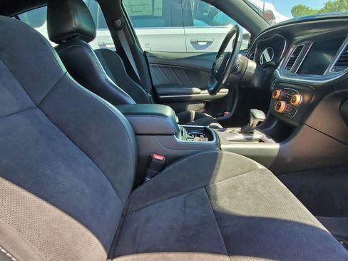 Used 2021 Dodge Charger R/T w/ Plus Group RWD image 4
