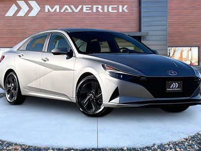 Used 2021 Hyundai Elantra SEL w/ Cargo Package