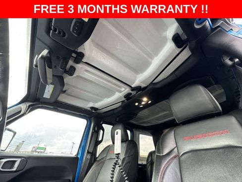 Used 2022 Jeep Wrangler Unlimited Rubicon w/ Cold Weather Group AWD/4WD image 21