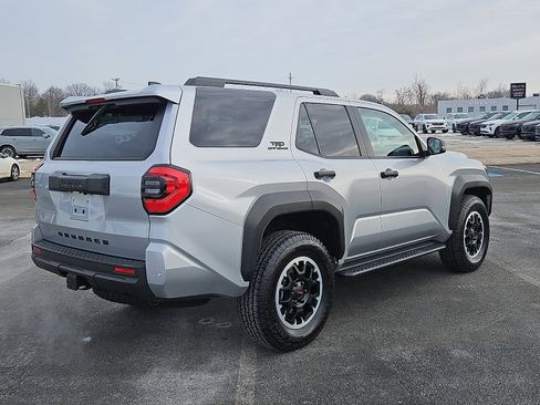 Used 2025 Toyota 4Runner TRD Off-Road image 6