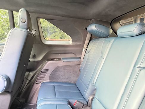 Used 2025 Cadillac Escalade IQ Sport 2 AWD/4WD image 20