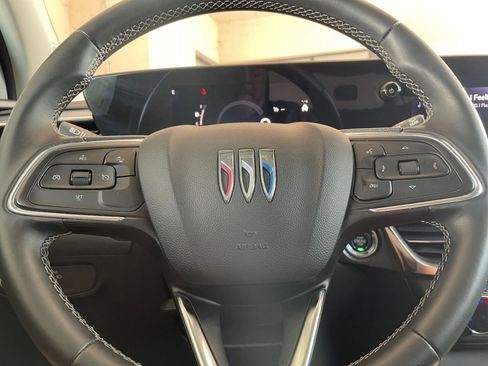 Used 2025 Buick Encore GX Preferred image 28