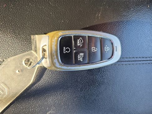 Used 2022 Hyundai Santa Cruz SEL Premium image 36