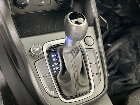 Used 2023 Hyundai Kona SEL image 16