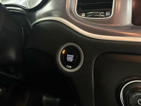 Used 2021 Dodge Charger SXT w/ Driver Convenience Group image 27