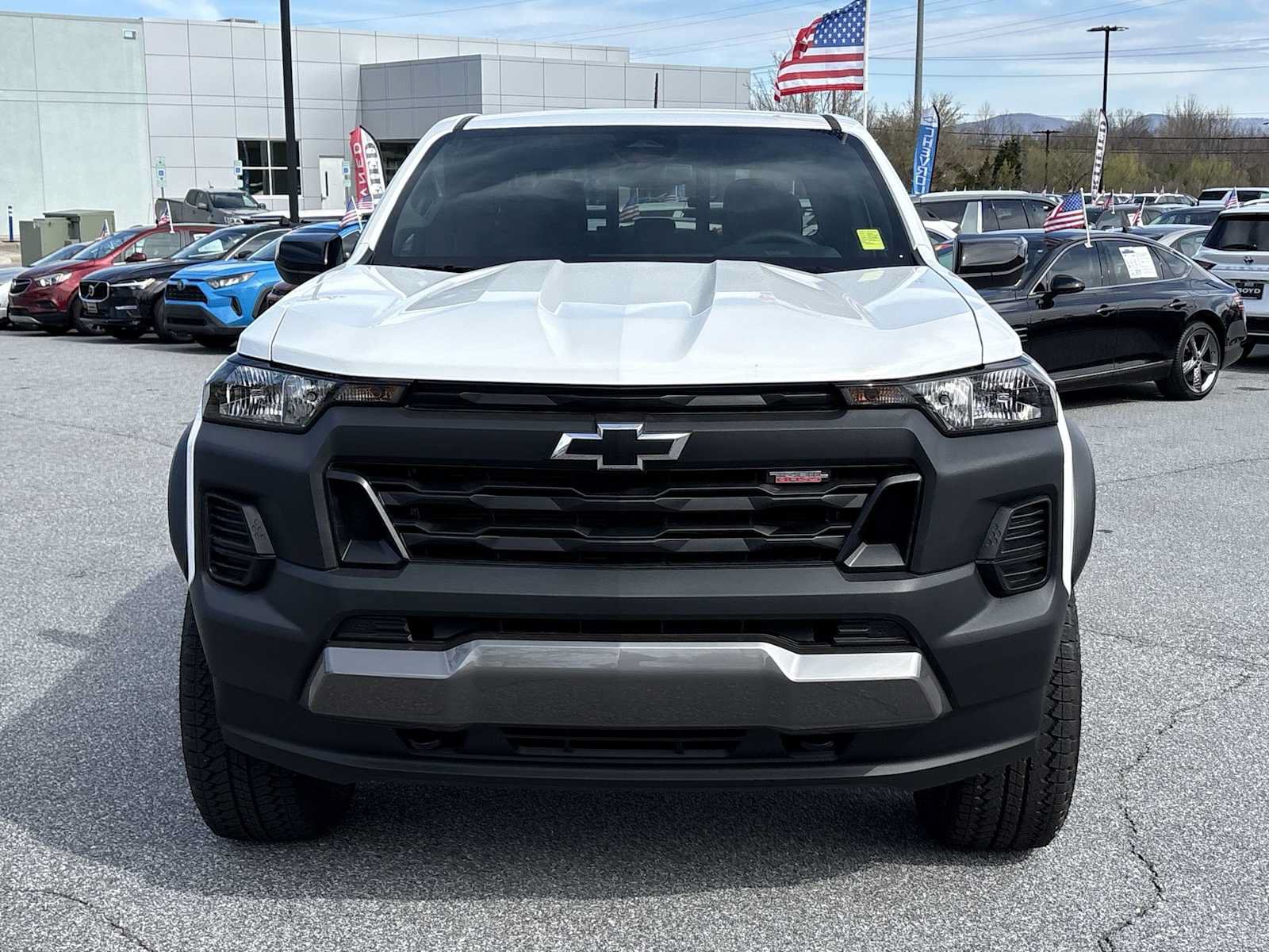 New 2026 Chevrolet Colorado Trail Boss AWD/4WD image 3