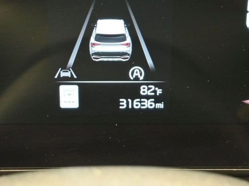 Used 2024 Kia Sportage EX FWD image 32