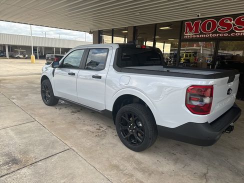 New 2025 Ford Maverick XLT w/ XLT Luxury Package image 6