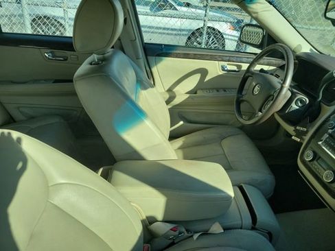 Used 2008 Cadillac DTS w/ Sun And Sound Package image 8