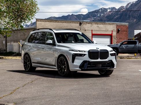 New 2026 BMW X7 xDrive40i w/ Executive Package image 7