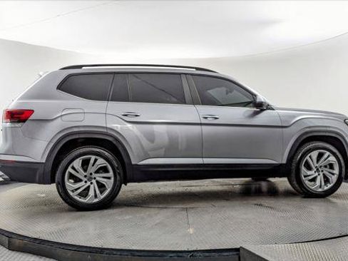 Used 2022 Volkswagen Atlas SE image 9