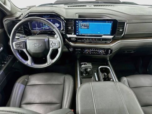 Used 2024 Chevrolet Silverado 1500 LT Trail Boss w/ Convenience Package II AWD/4WD image 24