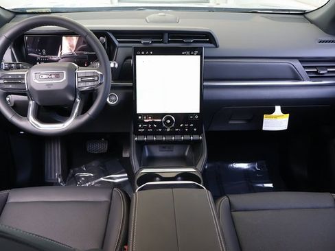 New 2025 GMC Terrain Elevation w/ Elevation Premium Package image 13