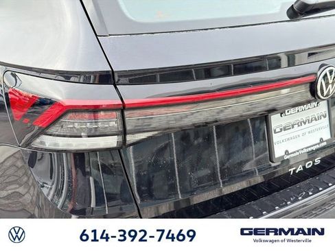 New 2026 Volkswagen Taos S image 15