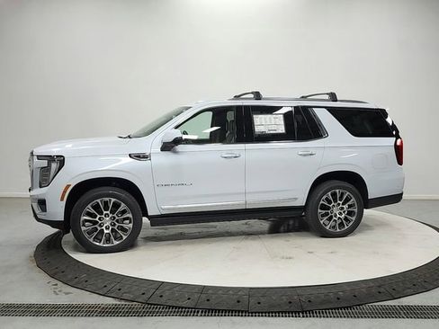 New 2026 GMC Yukon Denali w/ Sun & Power Step Package AWD/4WD image 4