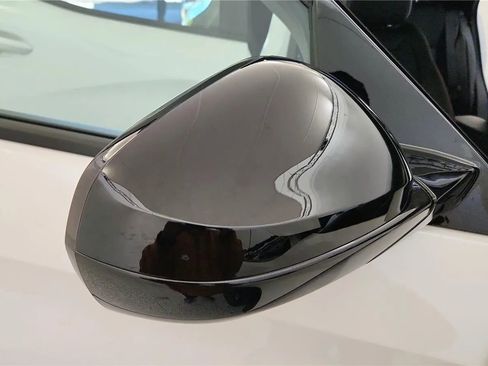 New 2026 Chevrolet TrailBlazer RS w/ Convenience Package AWD/4WD image 15