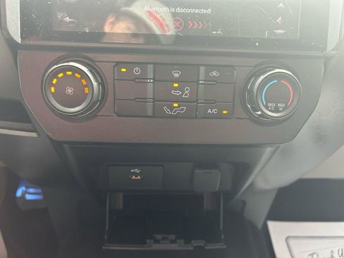 Used 2018 Ford F150 XLT AWD/4WD image 22