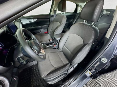 Certified 2023 Kia Forte LXS image 19
