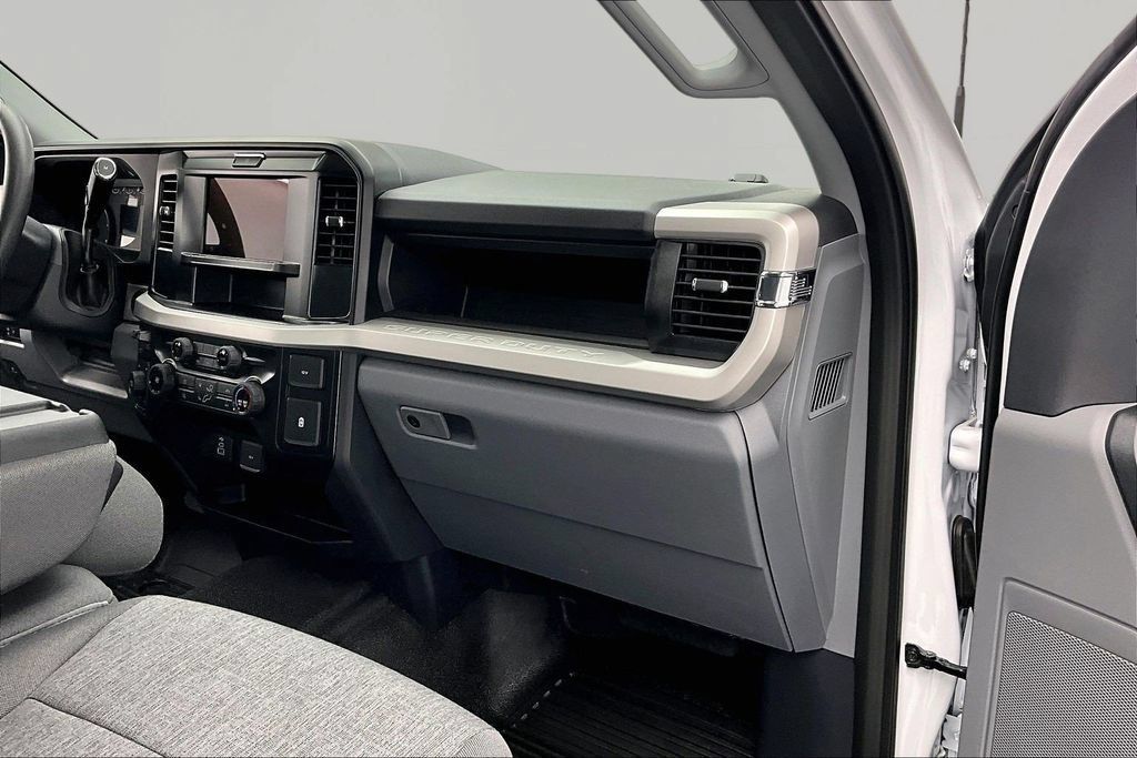 Certified 2026 Ford F350 XL AWD/4WD image 17