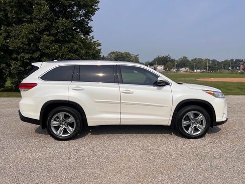 Used 2019 Toyota Highlander Limited image 5
