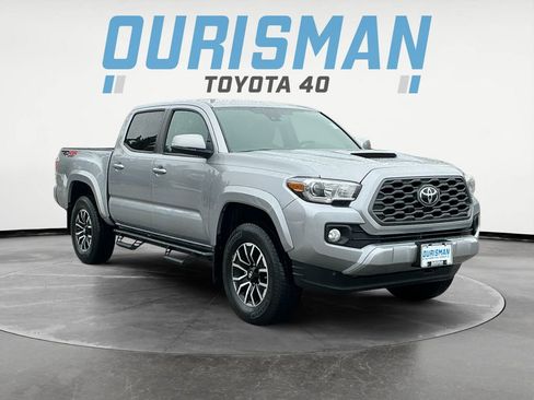 Used 2020 Toyota Tacoma TRD Sport image 1
