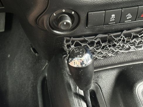 Used 2012 Jeep Wrangler Unlimited Sport AWD/4WD image 21