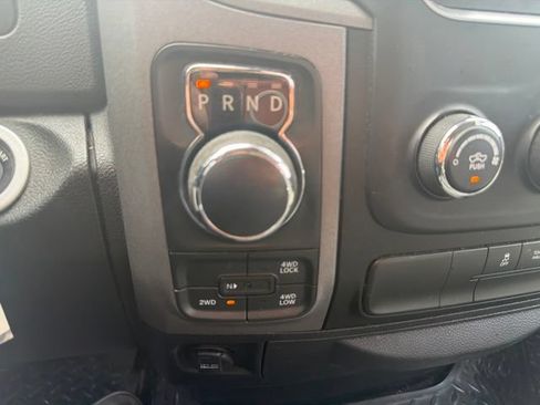 Used 2018 RAM 1500 Express w/ Express Value Package AWD/4WD image 21