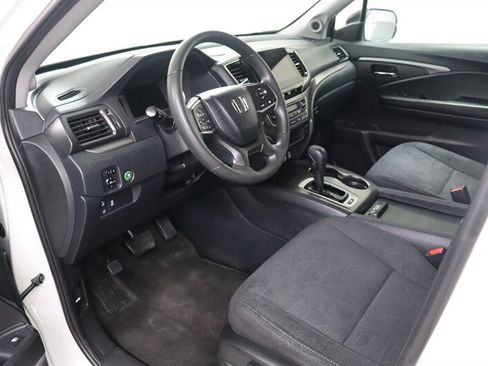 Used 2020 Honda Pilot EX image 16