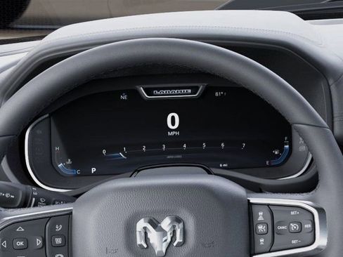 New 2026 RAM 1500 Laramie AWD/4WD image 17