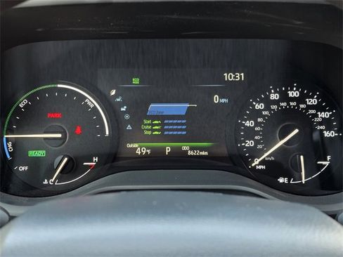 Used 2025 Toyota Sienna LE image 13