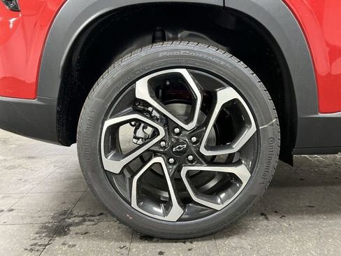 New 2026 Chevrolet Trax RS w/ Driver Confidence Package image 30