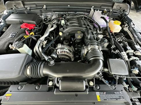 New 2026 Jeep Wrangler Unlimited Rubicon AWD/4WD image 17