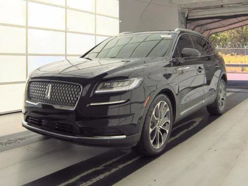 Used 2022 Lincoln Nautilus Reserve w/ Equipment Group 201A AWD/4WD image 3