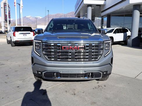 New 2026 GMC Sierra 1500 Denali w/ Technology Package AWD/4WD image 9