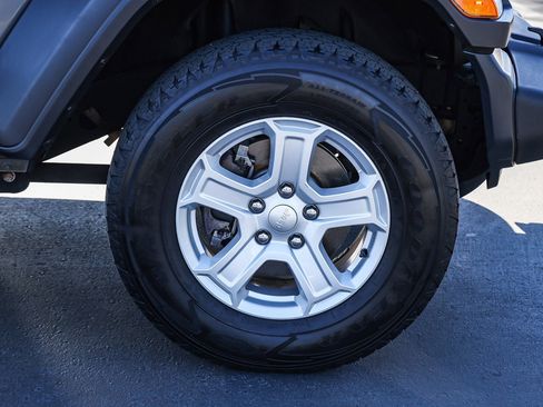 Used 2020 Jeep Wrangler Unlimited Sport S image 6