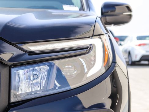 Used 2024 Honda Passport TrailSport image 4