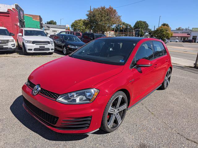 Used 2015 Volkswagen GTI SE FWD image 17