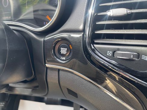 Used 2020 Jeep Grand Cherokee Trailhawk image 23