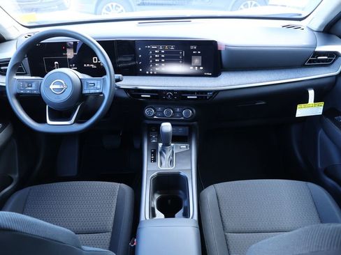 New 2026 Nissan Kicks S image 6